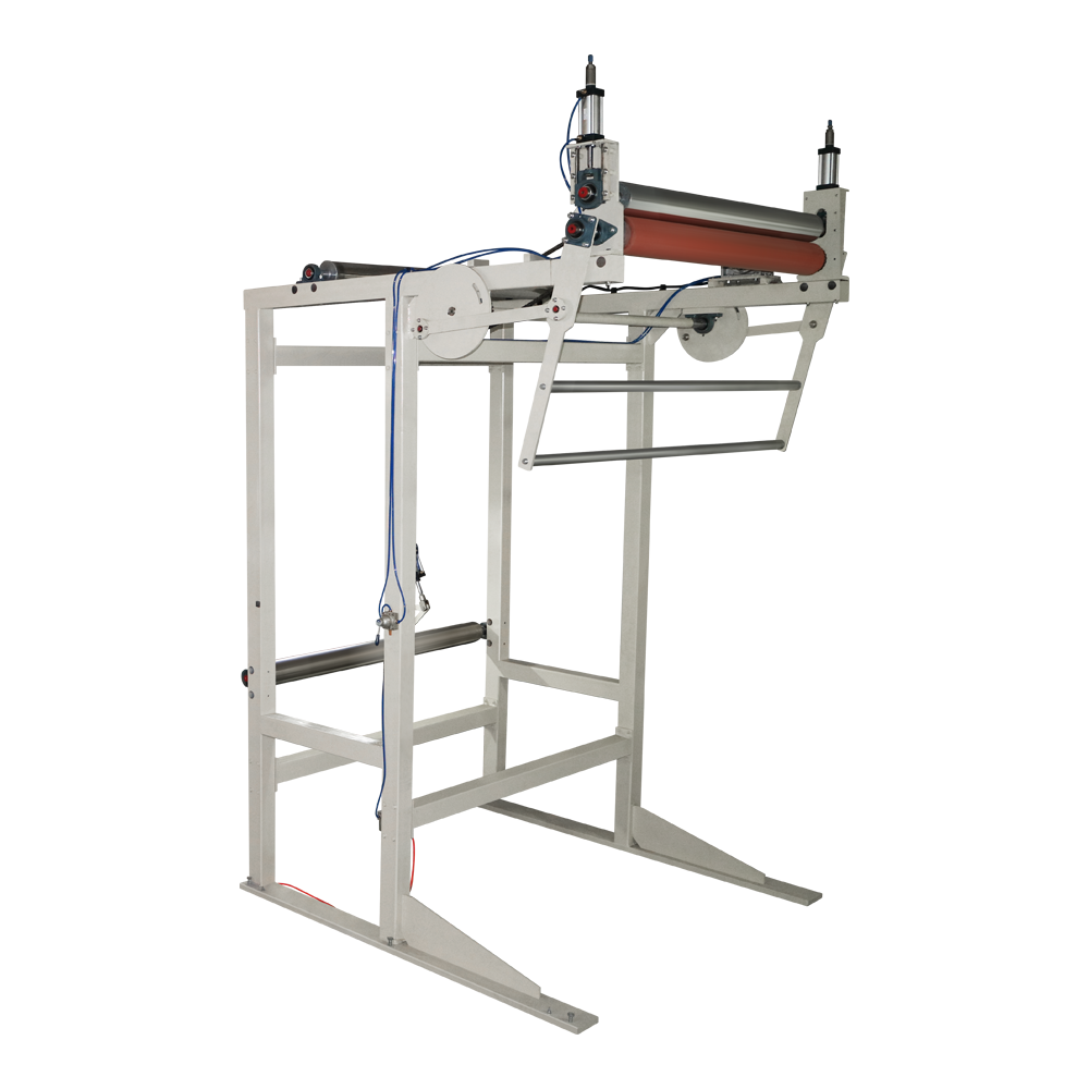 FOLDING MACHINE