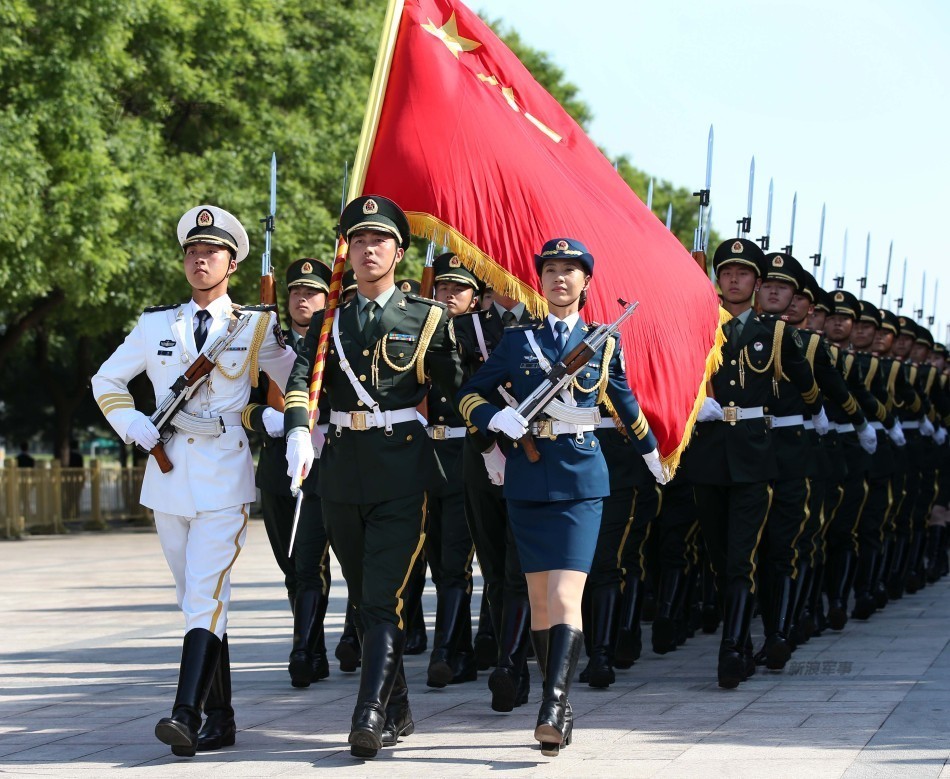檢閱女兵儀仗隊，榮耀與力量的展現(xiàn)，檢閱女兵儀仗隊，榮耀與力量的璀璨瞬間