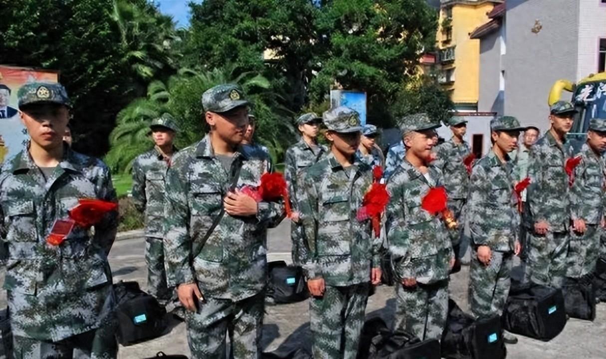中央軍事委員會(huì)組成人員表及其職責(zé)與重要性，中央軍事委員會(huì)組成人員表、職責(zé)與重要性解析