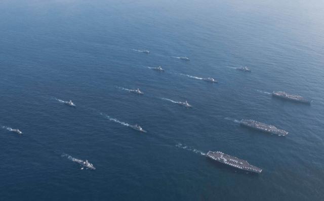 美軍艦穿越海峽，國(guó)際水域的航行自由與挑戰(zhàn)，美軍艦穿越海峽，航行自由與國(guó)際水域的挑戰(zhàn)