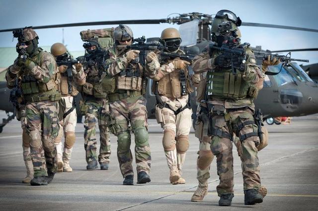 世界軍事強(qiáng)國前十排名2022，全球軍事力量概覽，全球軍事力量概覽，2022年世界軍事強(qiáng)國前十排名榜單