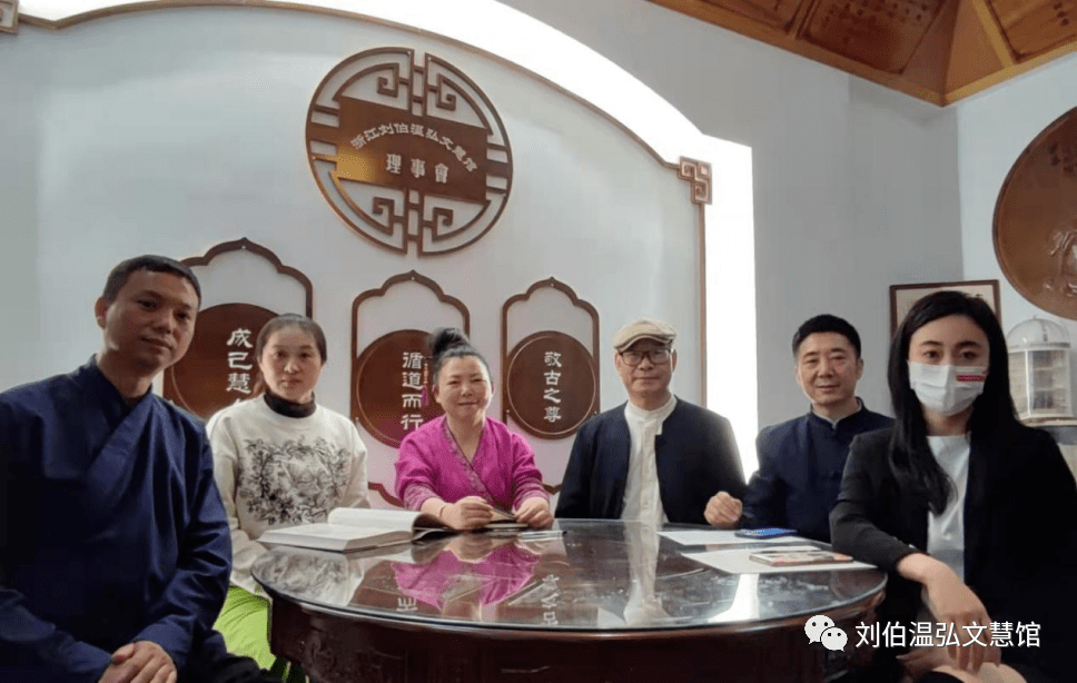 劉伯溫期期準(zhǔn)選一肖評(píng)論，解讀神秘預(yù)測(cè)背后的故事，劉伯溫期期準(zhǔn)解讀，神秘預(yù)測(cè)背后的故事與一肖評(píng)論揭秘