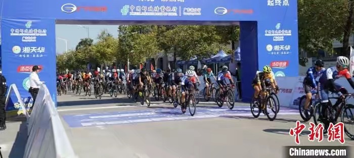 澳門(mén)管家婆與百年中澳關(guān)系，深度解析與探討，澳門(mén)管家婆與百年中澳關(guān)系深度探討解析