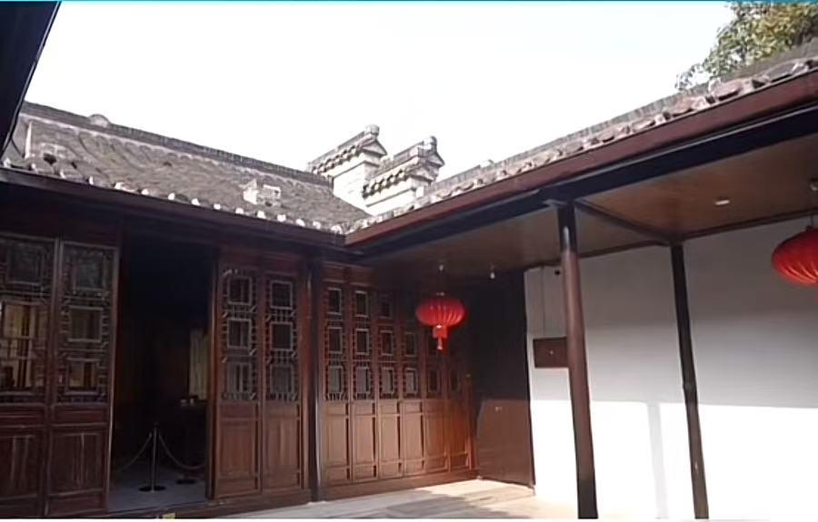 江澤民故居面向社會(huì)公眾開放，歷史文化的傳承與展示，江澤民故居開放，歷史文化的傳承與展示之旅