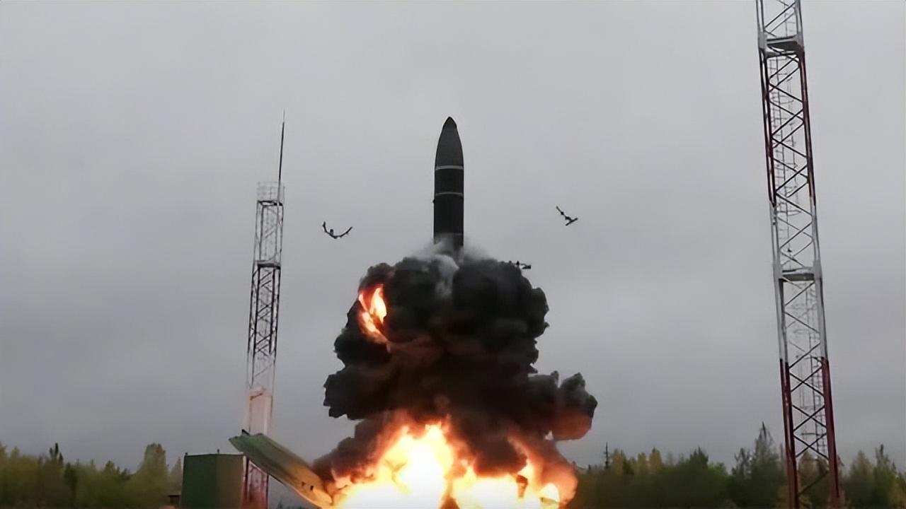 第四艘航母獲得央視官宣，中國海軍力量再添新篇章，中國海軍再添新篇章，第四艘航母獲央視官宣亮相