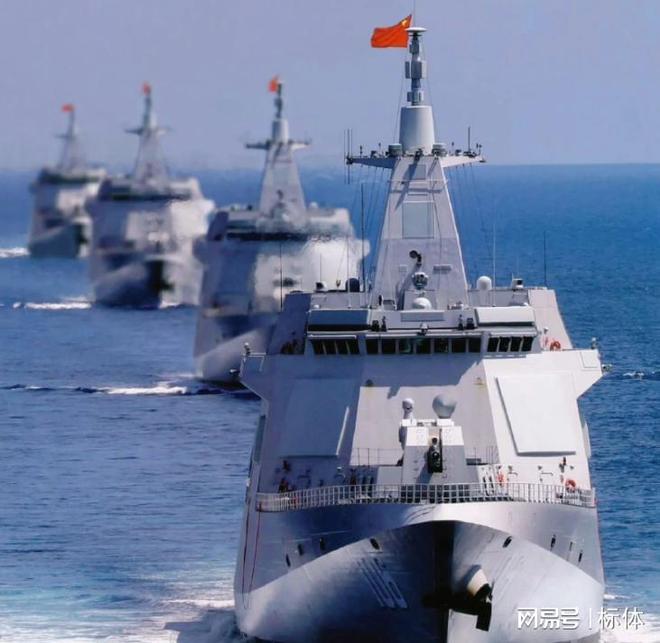 關(guān)于我國(guó)海軍新型驅(qū)逐艦，055型驅(qū)逐艦服役數(shù)量解析，我國(guó)海軍新型驅(qū)逐艦055型服役數(shù)量解析，實(shí)力展現(xiàn)與戰(zhàn)略布局