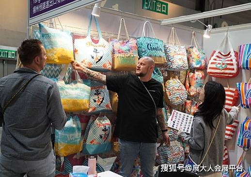 二四六香港資料期期準(zhǔn)亮點(diǎn)，深度解析與獨(dú)特視角，二四六香港資料期期準(zhǔn)亮點(diǎn)，深度解析與獨(dú)特視角揭秘