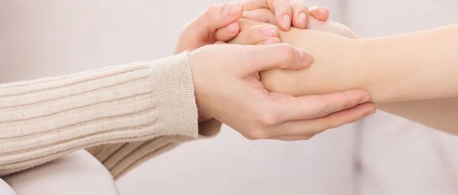 出現(xiàn)自殘行為是幾度抑郁？深度解析抑郁癥與自殘現(xiàn)象的關(guān)系，抑郁癥中的自殘現(xiàn)象，其背后與抑郁程度的關(guān)聯(lián)及深度解析