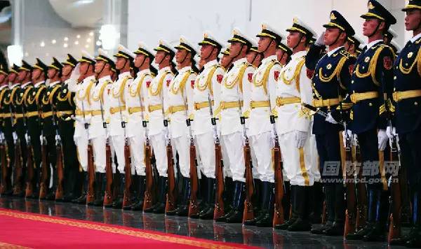 三軍儀仗隊(duì)視頻，展現(xiàn)榮耀與力量的盛大儀式，三軍儀仗隊(duì)盛大儀式，榮耀與力量的展現(xiàn)