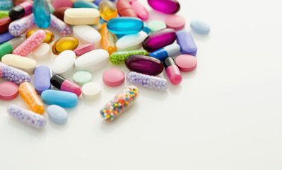 老年斑最怕兩種藥，了解并選擇合適的治療方法，老年斑克星，揭秘兩種最有效的治療方法