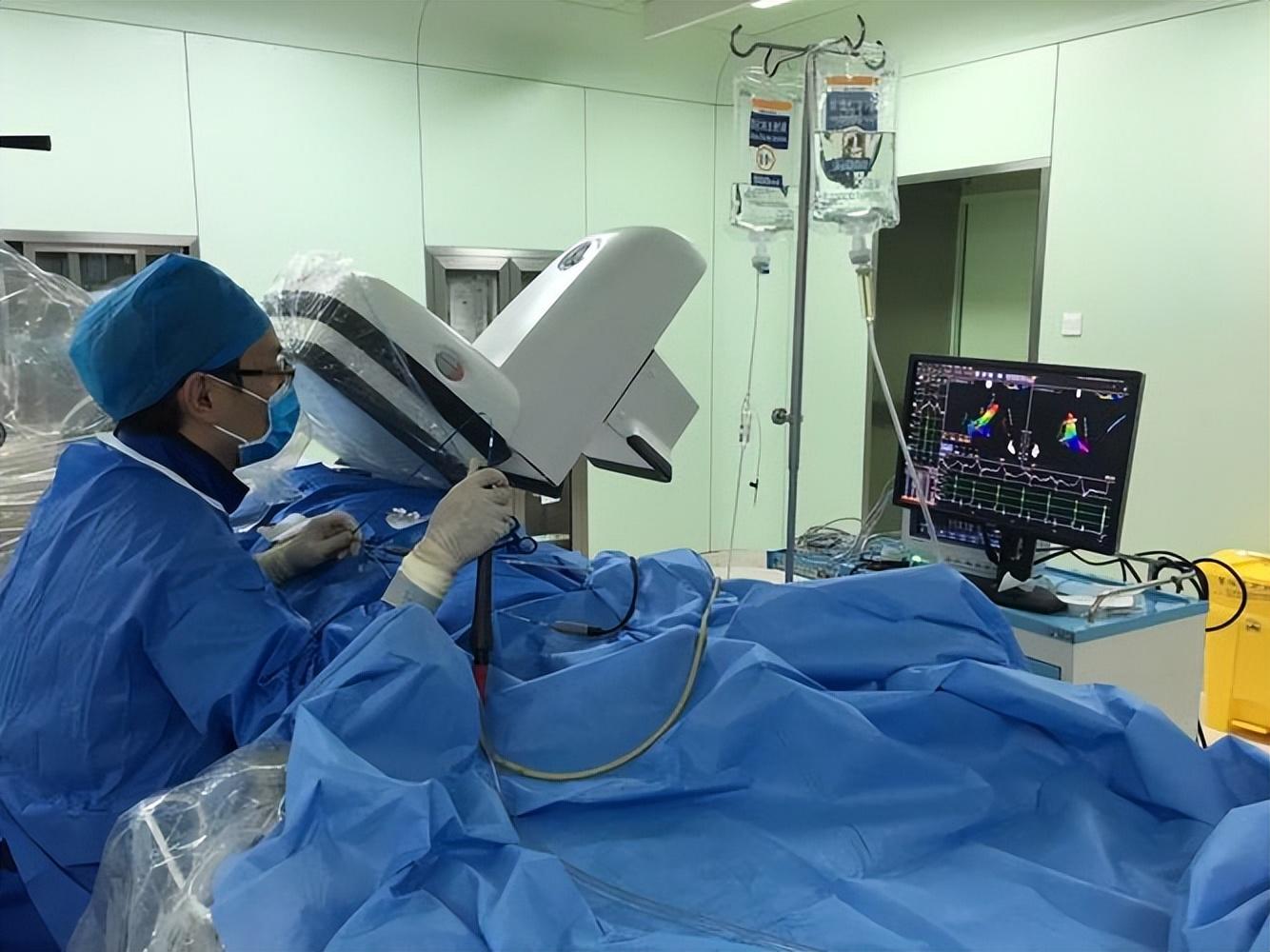 三叉神經(jīng)痛，癥狀、原因與治療方法，三叉神經(jīng)痛，癥狀、原因及治療方法詳解