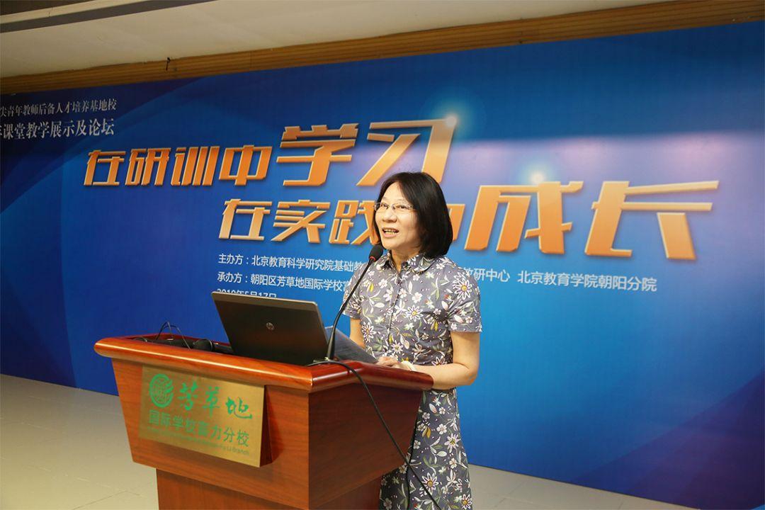 芳草地免費(fèi)資料論壇，共享知識，共創(chuàng)未來，芳草地免費(fèi)資料論壇，共享知識，攜手共創(chuàng)未來