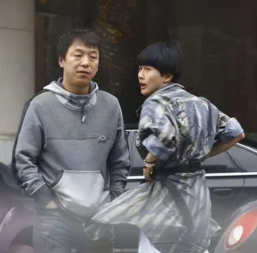 黃渤老婆的個(gè)人資料，揭秘背后的神秘面紗，黃渤老婆神秘面紗揭秘，個(gè)人資料顯示其非凡魅力