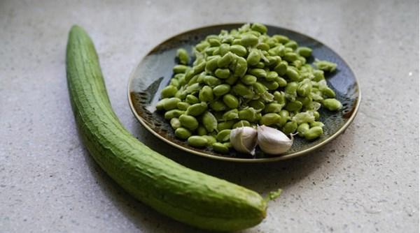 吃什么美白皮膚最快，食物美白秘籍大揭秘，食物美白秘籍，快速美白皮膚的飲食指南