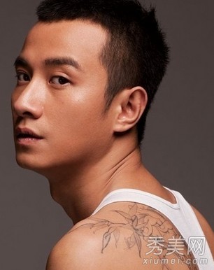 演員文章的照片，探索明星魅力的獨特視角，明星魅力獨特視角，演員文章精彩照片探索