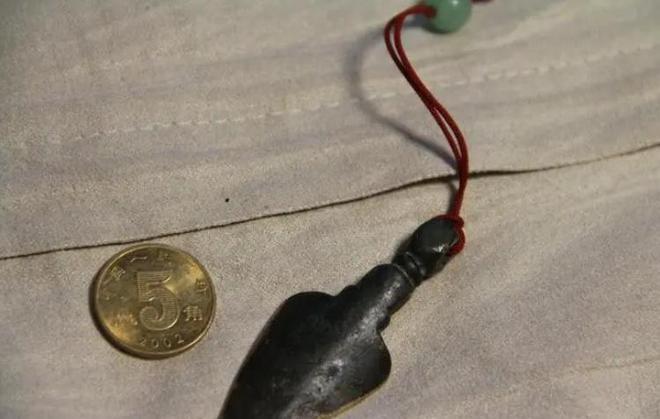 小學(xué)生防身暗器，安全教育與自我保護(hù)技能的重要性，小學(xué)生自我保護(hù)技能培養(yǎng)，防身暗器的安全教育重要性